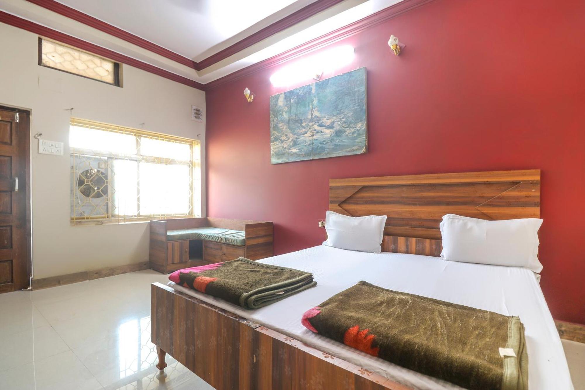Spot On Hotel Poonam Jagdalpur Extérieur photo